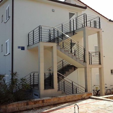 Apartments 4 Dolphins Rogoznica  Exterior photo